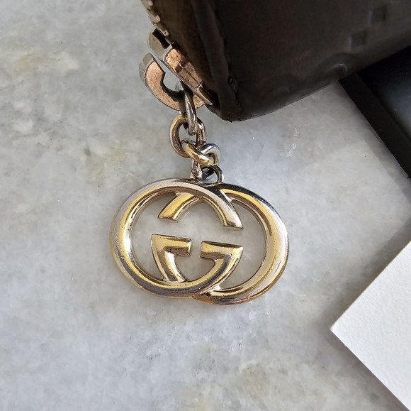 AUTHENTIC Gucci Vintage Guccissima GG Brown Zip-Round Wallet Clutch - Picture 14 of 15